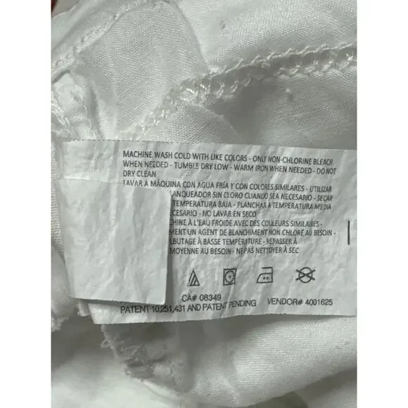 Anne Klein Jeans Size 14 White Denim Shorts, Slip Pockets in Front and Back - Picture 4 of 6